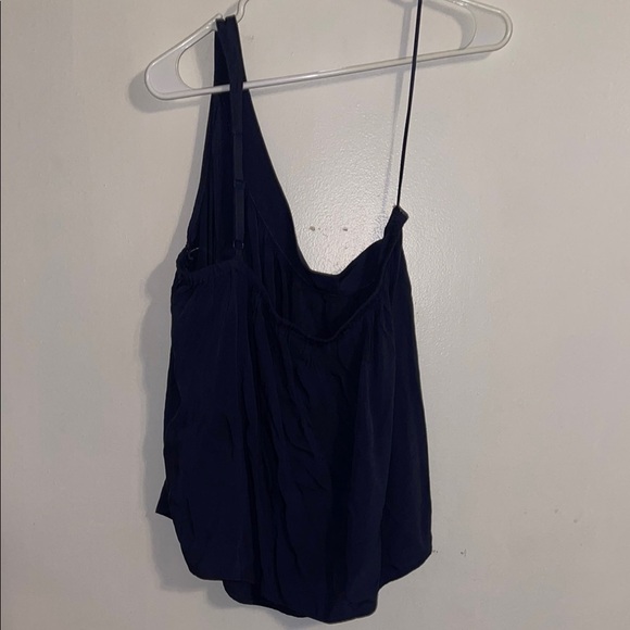 🌹NWT:Old Navy Elegant Rayon Navy Top - Picture 3 of 6